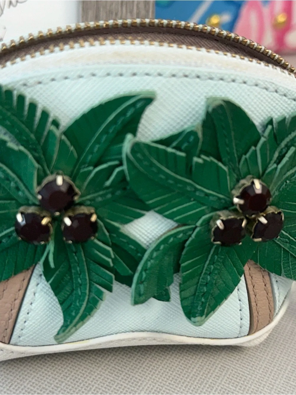 Authentic Kate Spade collectible Palm Tree I Need a Vacation key coin holder